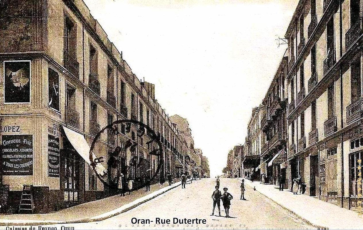 2809- Oran - Rue Dutertre - Angle boulevard Marceau - 1924.JPG
